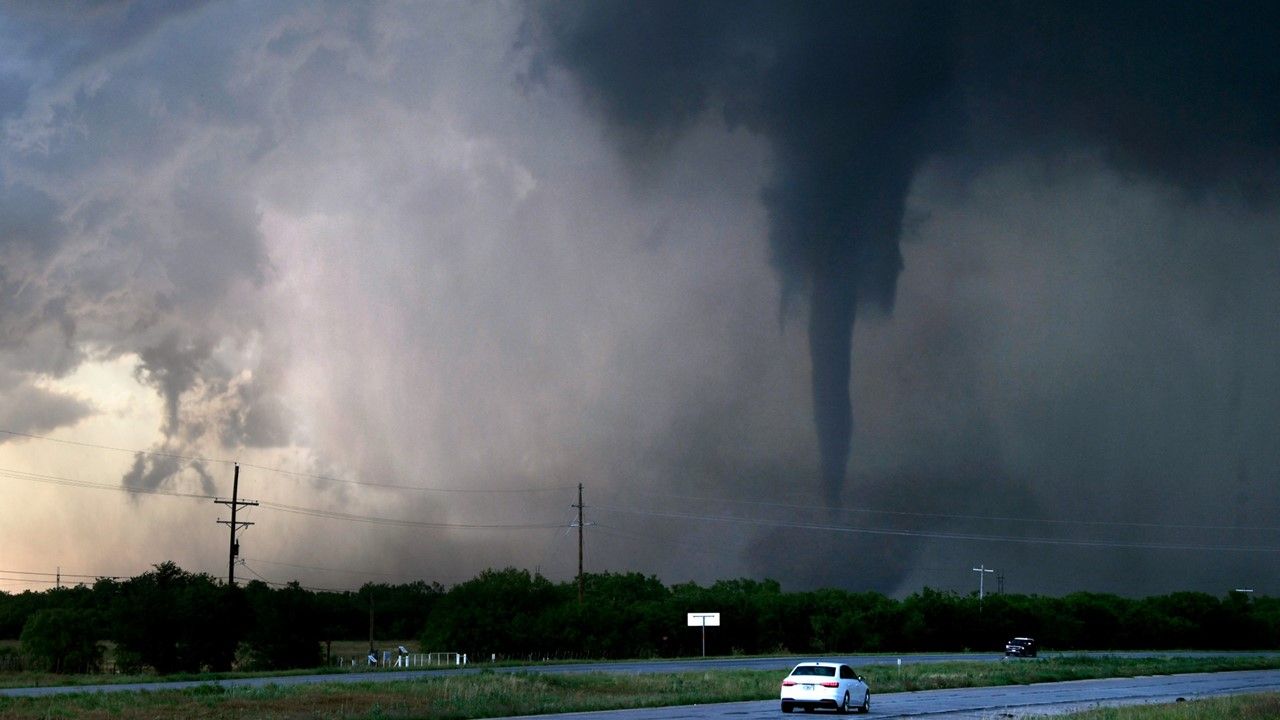 Extreme Weather Events Around the Globe: Understanding the Science Behind Storms