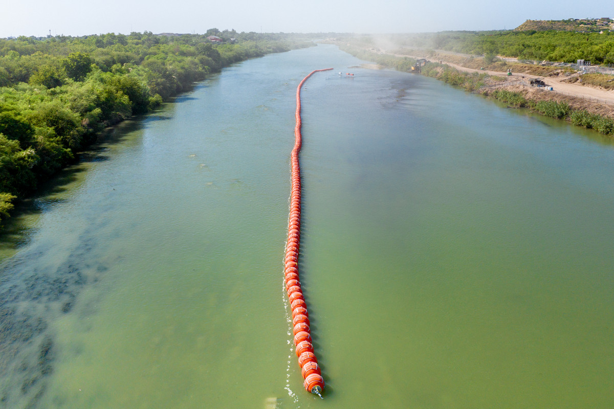 When Rivers Cross Borders: The Politics and Promise of Shared Water
